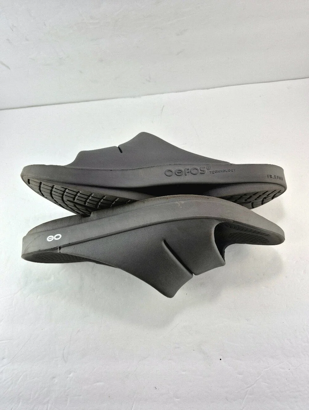 OOFOS OOahh Slide Sandals Mens Size 14 Gray Recovery Foam Comfort Slides